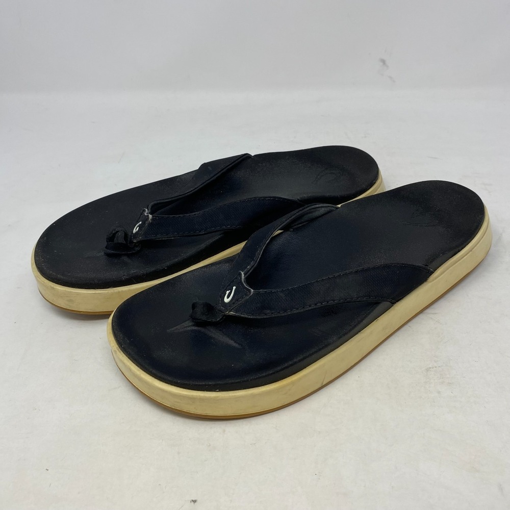 Olukai Women's Size 7 Nua Pio 20445-4040 Black Thong Sandal Slip On